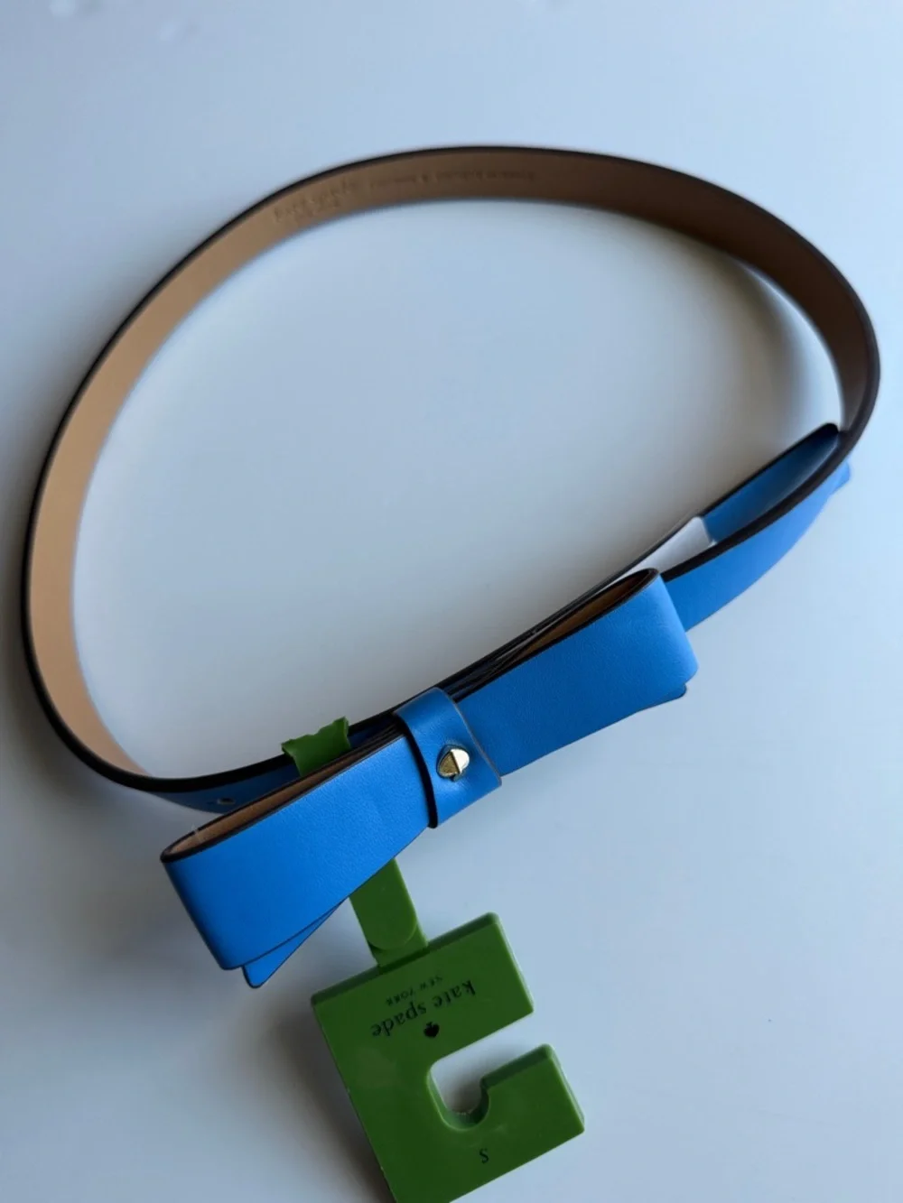 Kate Spade bow belt with spade size S